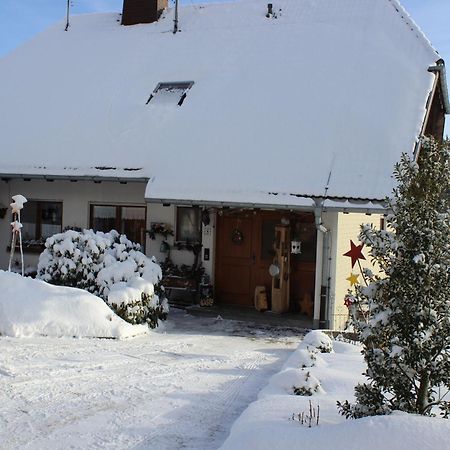 Ferienwohnung Haus Am Roetenberg Grafenhausen Bagian luar foto