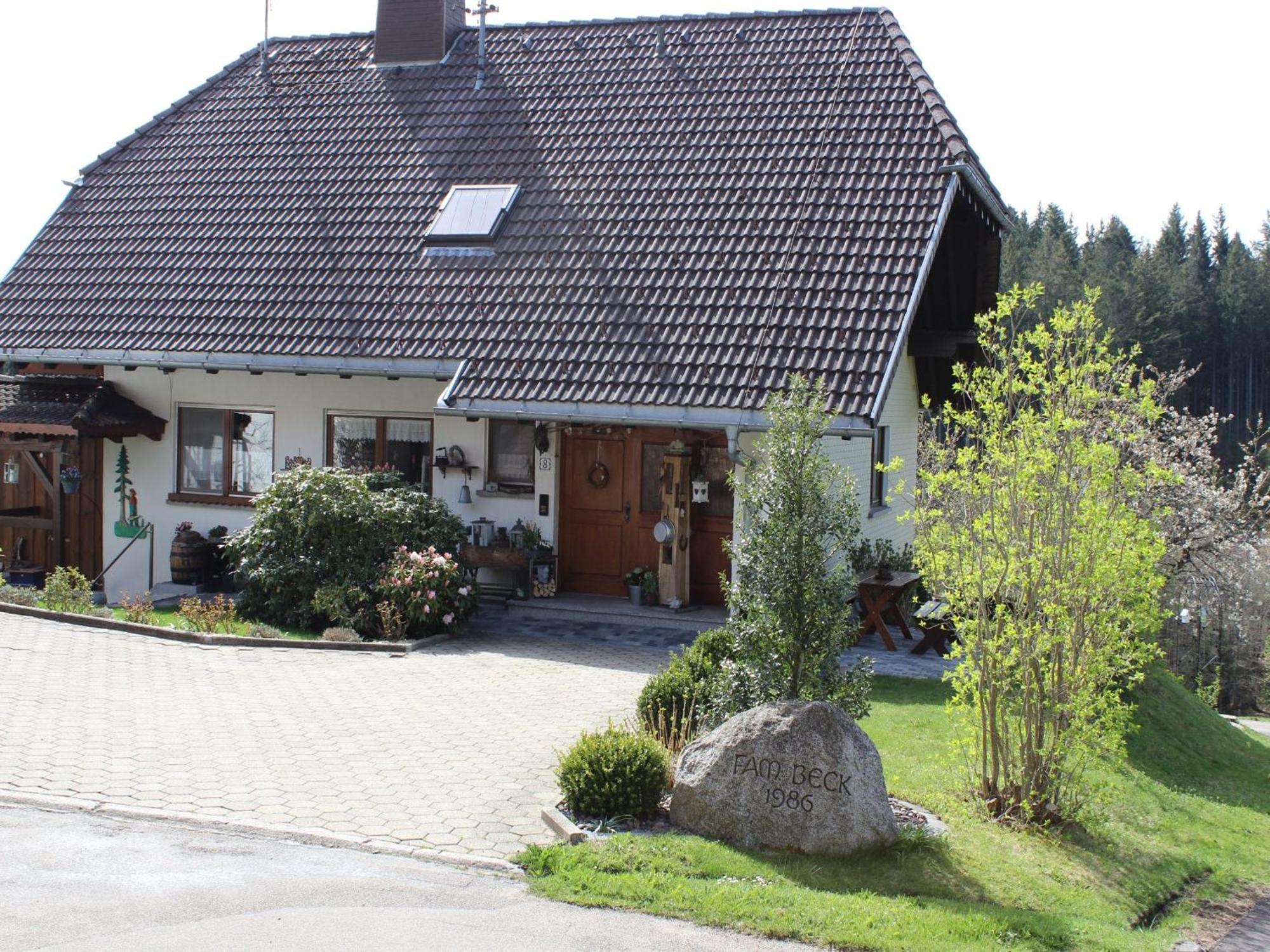 Ferienwohnung Haus Am Roetenberg Grafenhausen Bagian luar foto