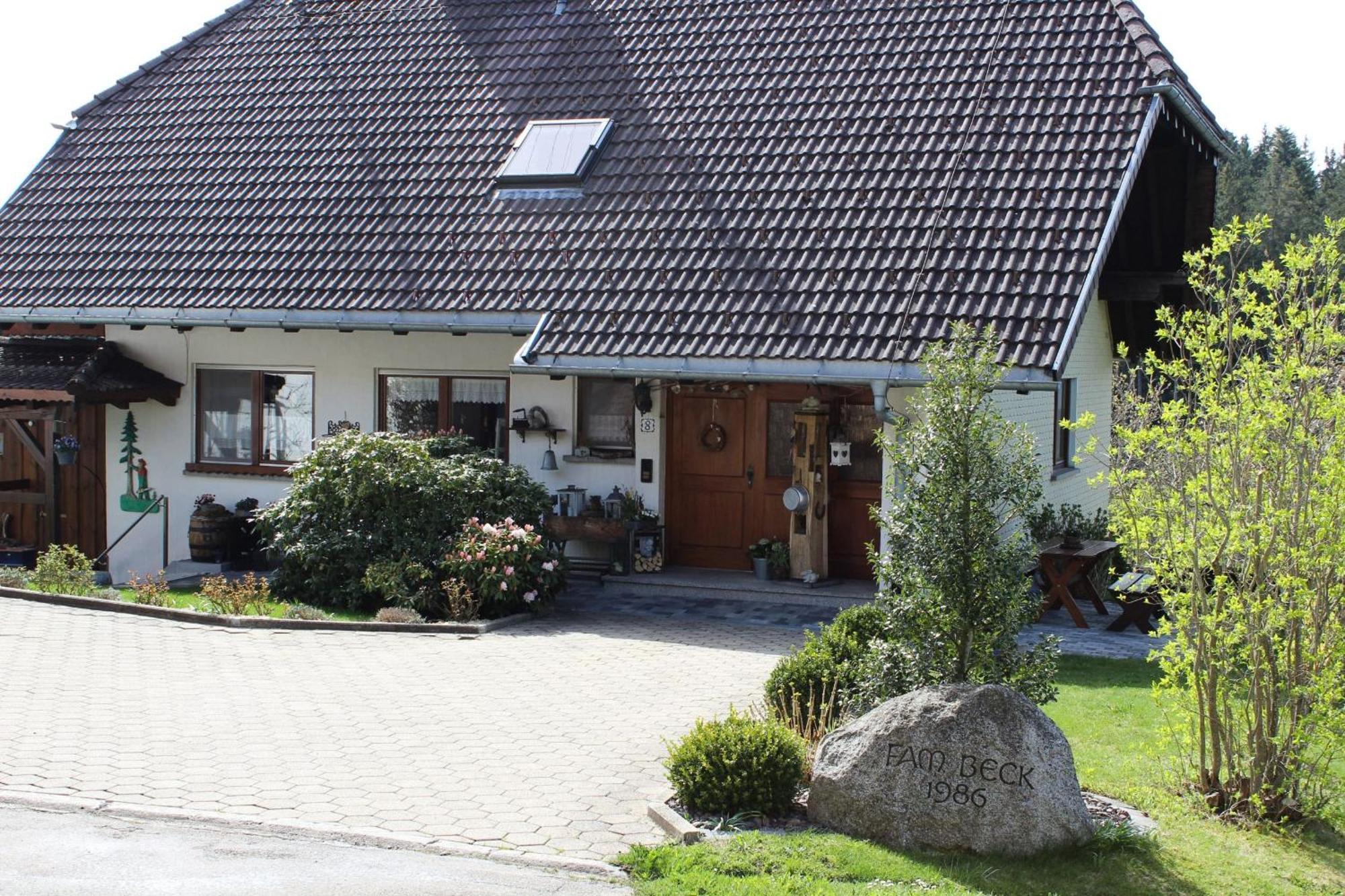 Ferienwohnung Haus Am Roetenberg Grafenhausen Bagian luar foto